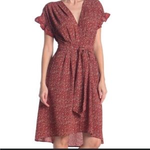 Max Studio Short Sleeve Floral Print Crepe Midi Dress  Size Medium (Size L)